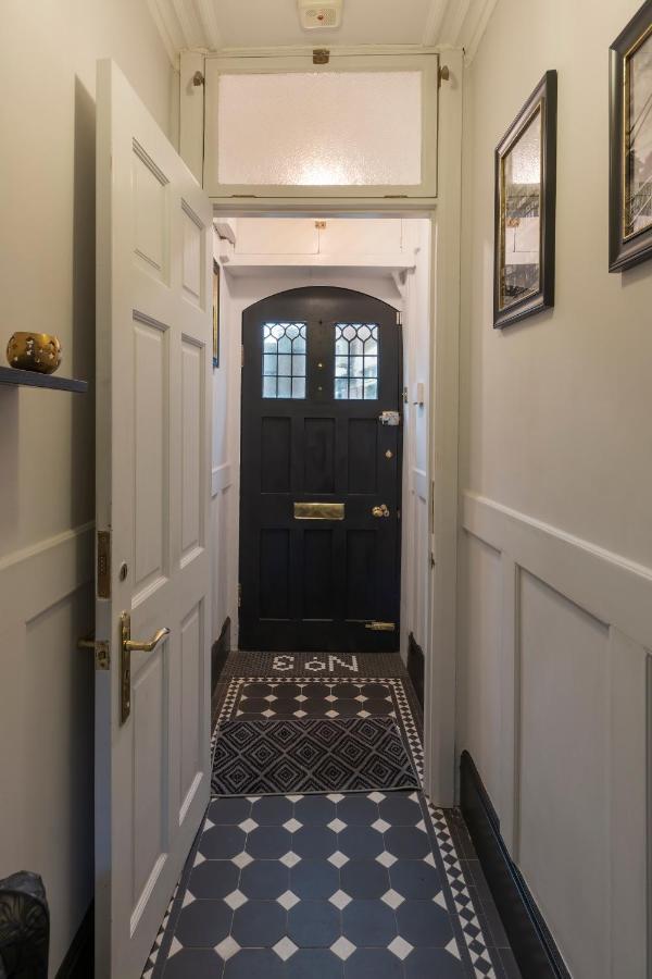 In The Heart Of Chester, Historical & Stylish Экстерьер фото
